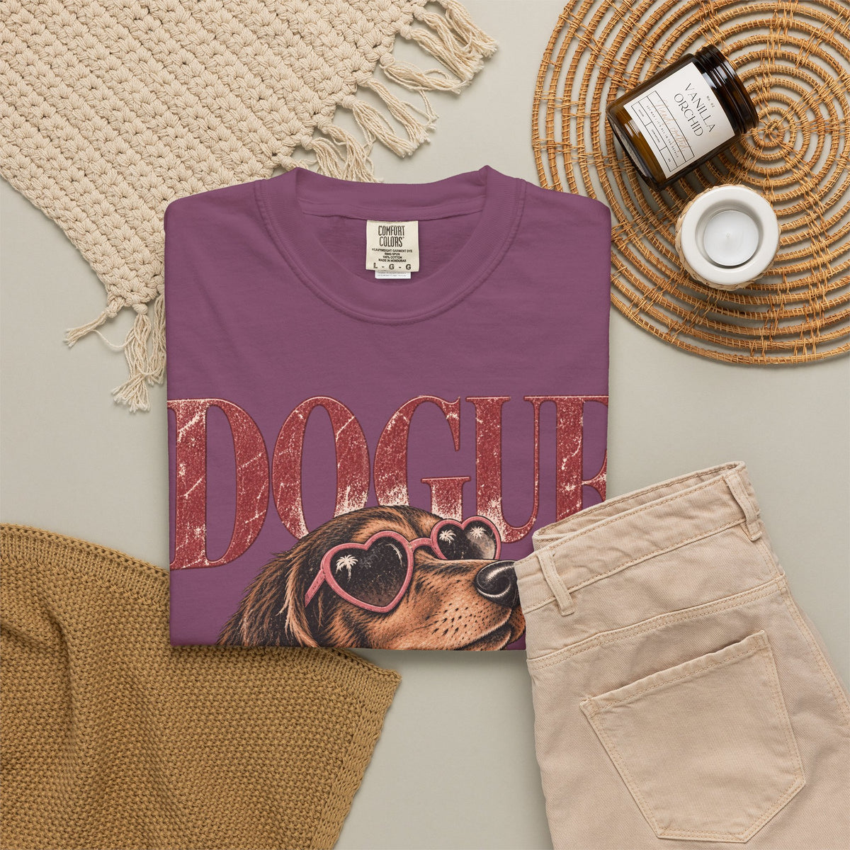 Dogue Dachshund – Small Dog Big Style Vintage Graphic Tee