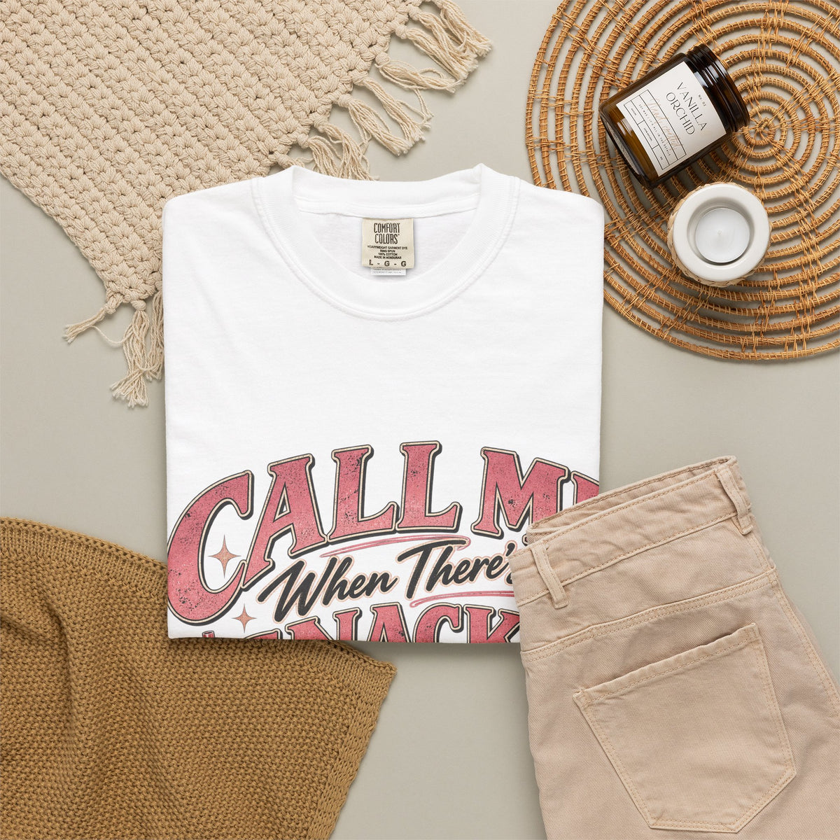 Call Me When There’s Snacks – Funny Dachshund Vintage Graphic Tee