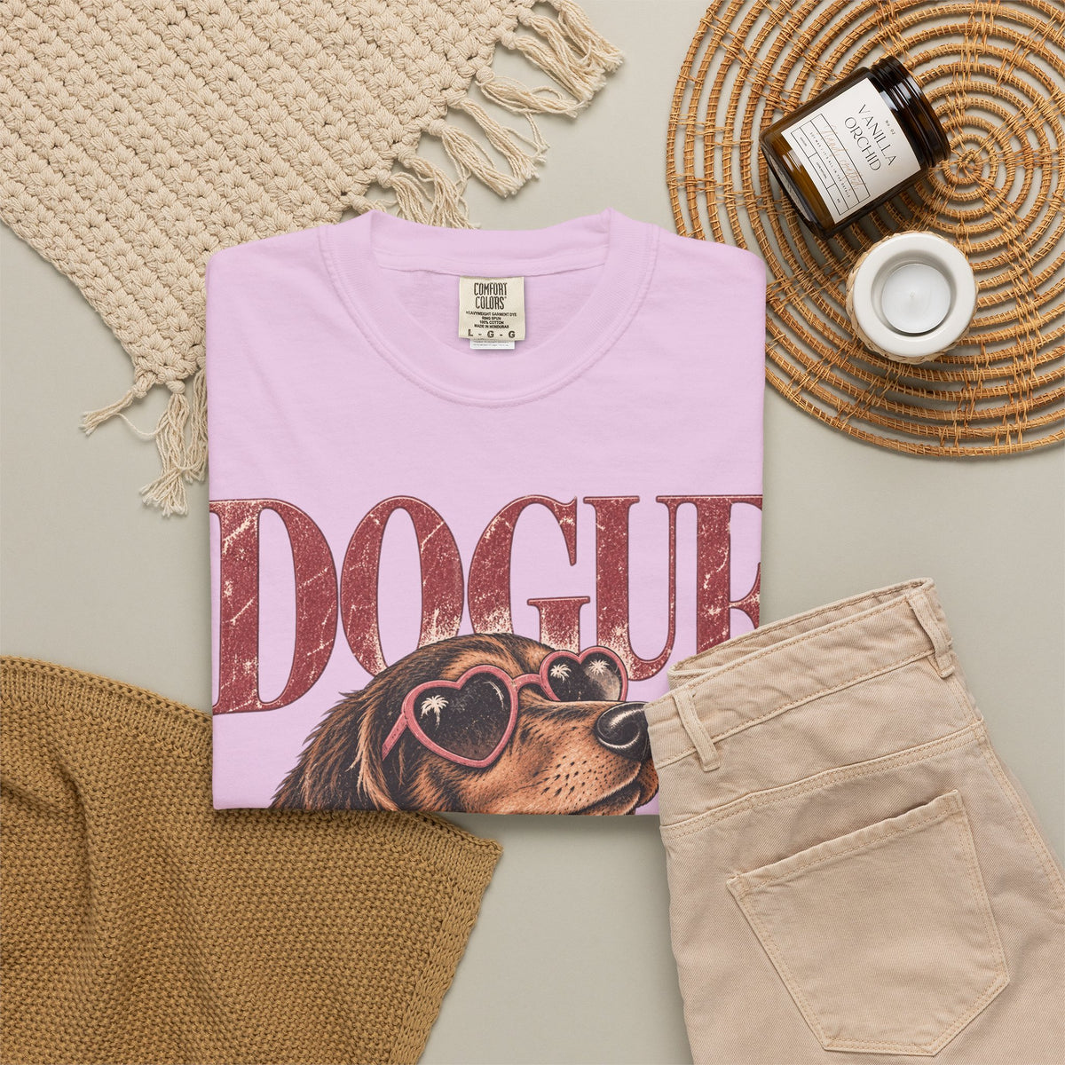 Dogue Dachshund – Small Dog Big Style Vintage Graphic Tee