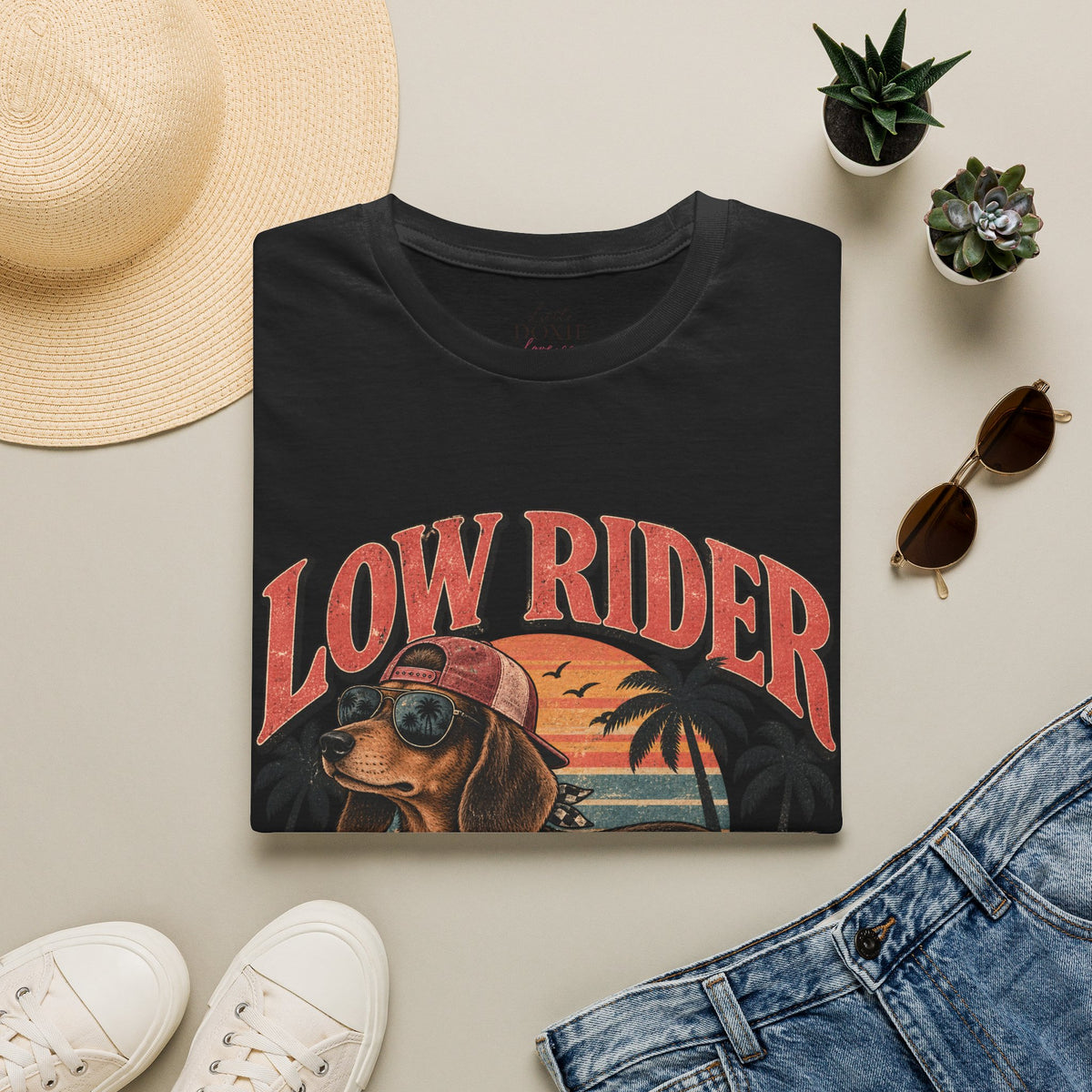 LOW RIDER Dachshund – Vintage Washed Graphic Tee