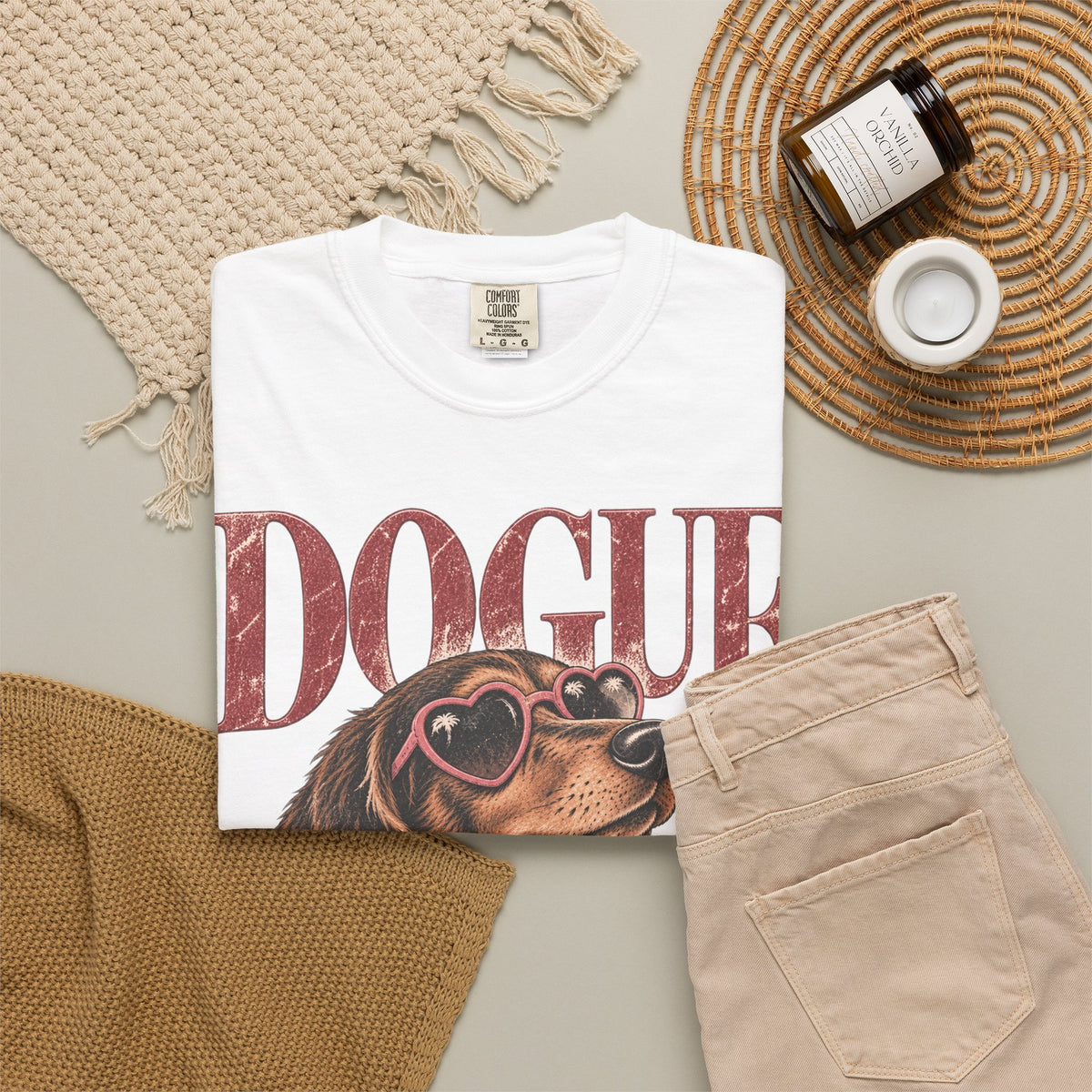 Dogue Dachshund – Small Dog Big Style Vintage Graphic Tee