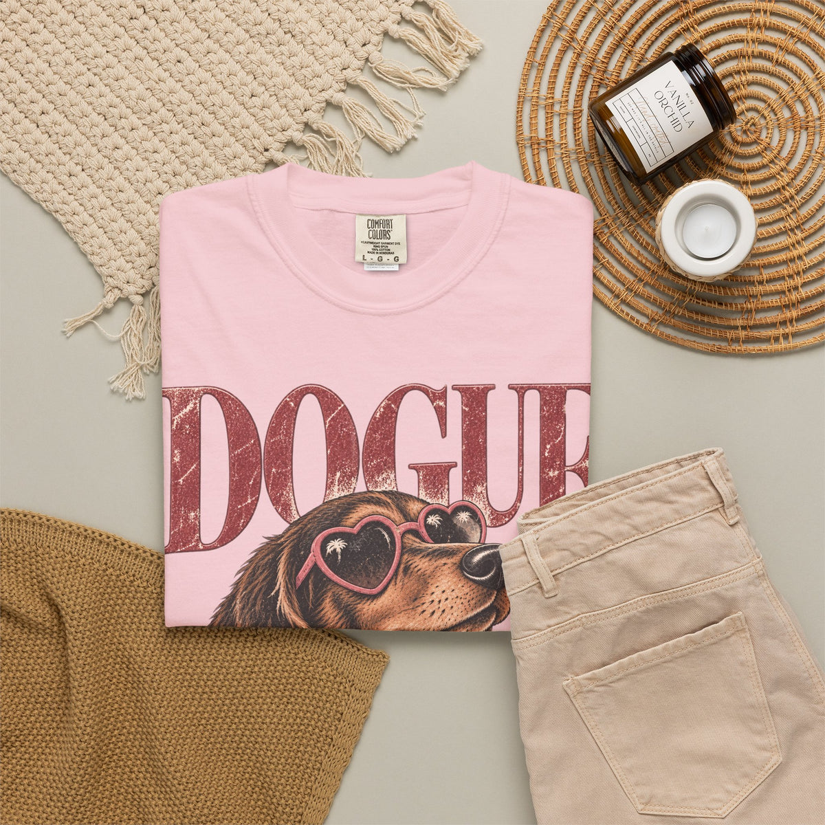 Dogue Dachshund – Small Dog Big Style Vintage Graphic Tee