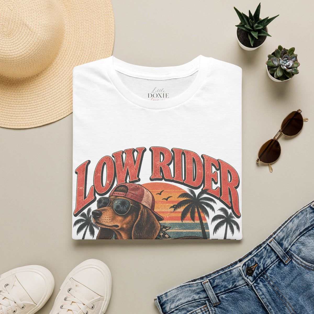 LOW RIDER Dachshund – Vintage Washed Graphic Tee